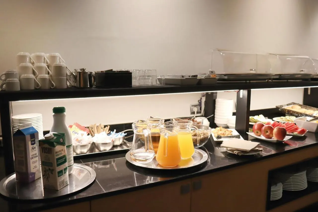 Onix Liceo Hotel Barcelona 3*,